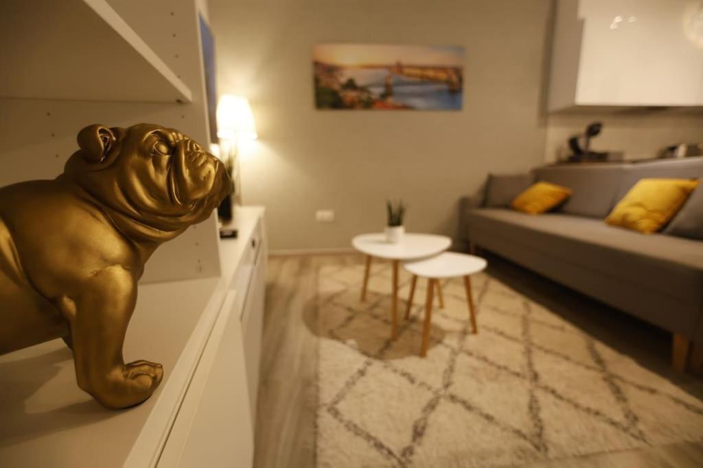 Budapest Flamingo Central Home Stay - Balcony, Ac, Downtown Exterior foto